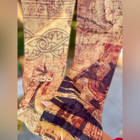 Eye of Horus RARE Niyama Sol leggings. Egyptian Hieroglyphs throughout,gold tone - Picture 5 of 7